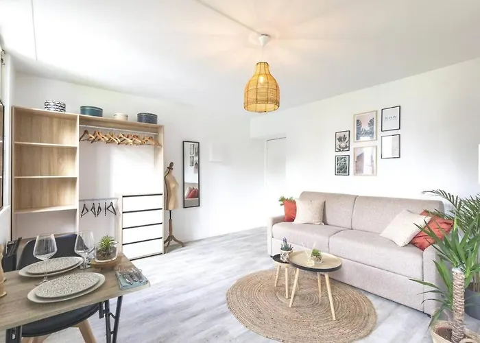 Appartamento L'authentique *studio *parking Prive* *wifi*calme *